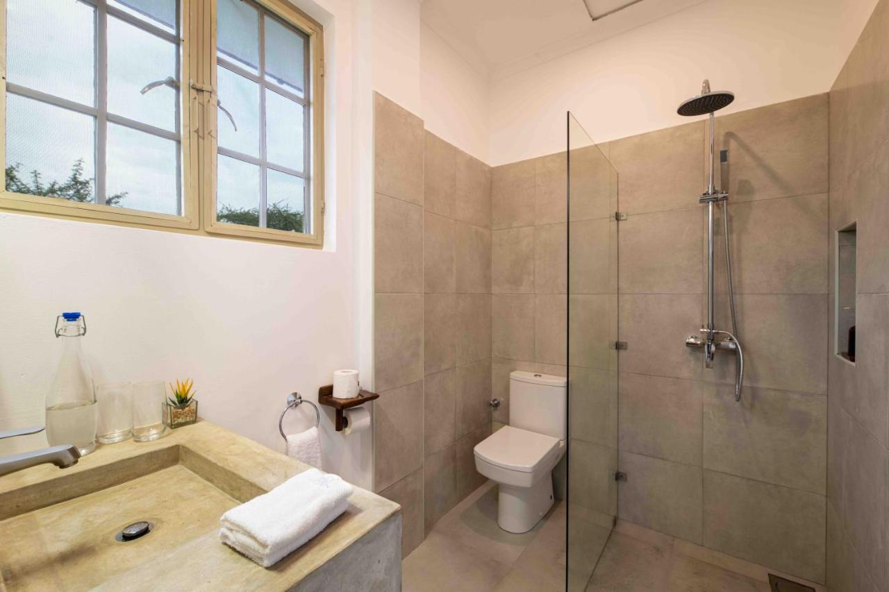 Отель The Safari House Usa River Экстерьер фото