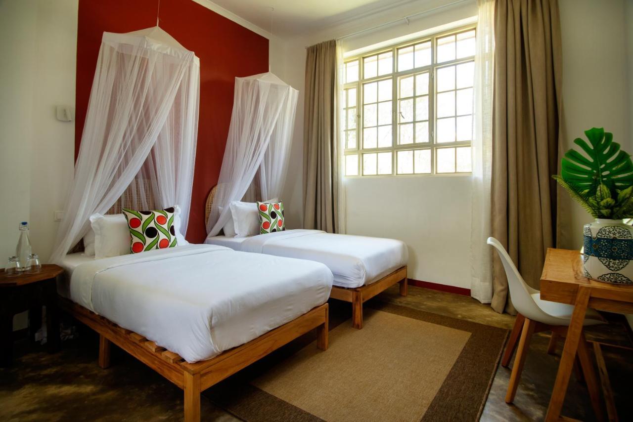 Отель The Safari House Usa River Экстерьер фото